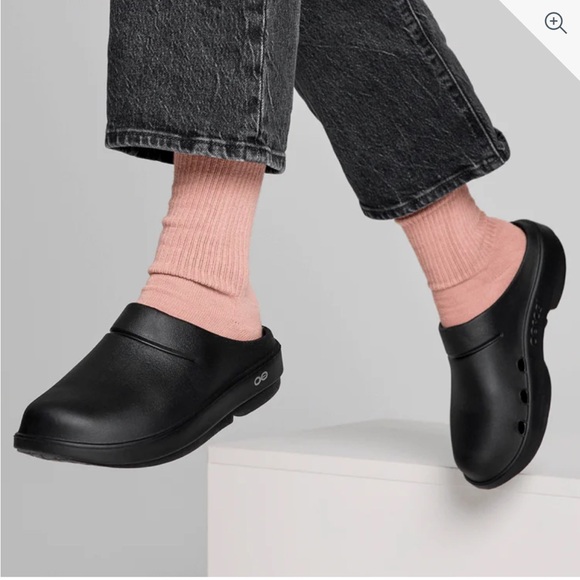 OOFOS OOCLOOG CLOG BLACK 7 - Picture 2 of 9